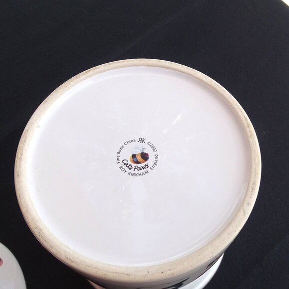 Vintage Cat Cookie Jar 9"Tx6.25"W with Paw Prints - Picture 14 of 14